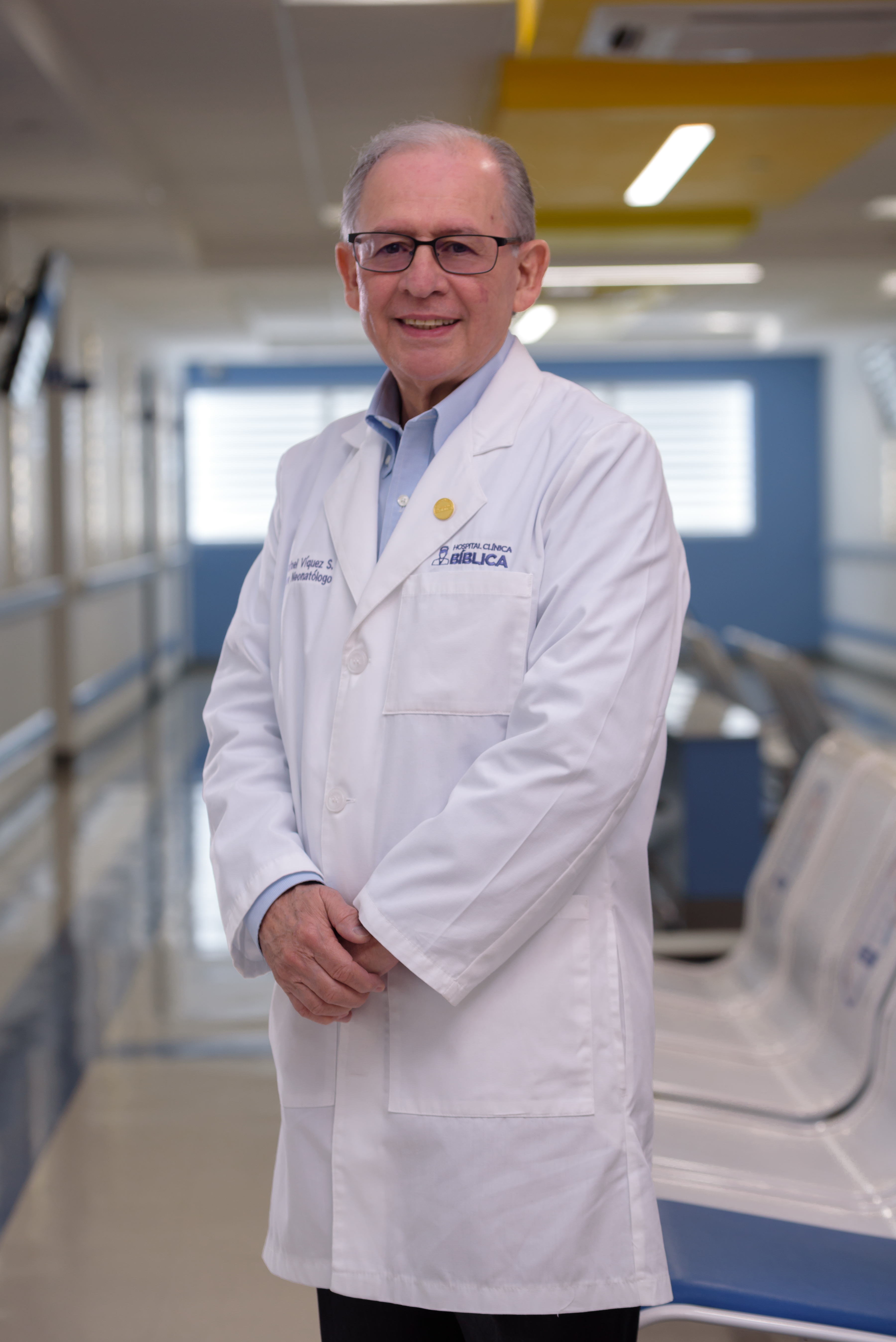 Dr. Rafael Víquez Solano - Directorio Médico